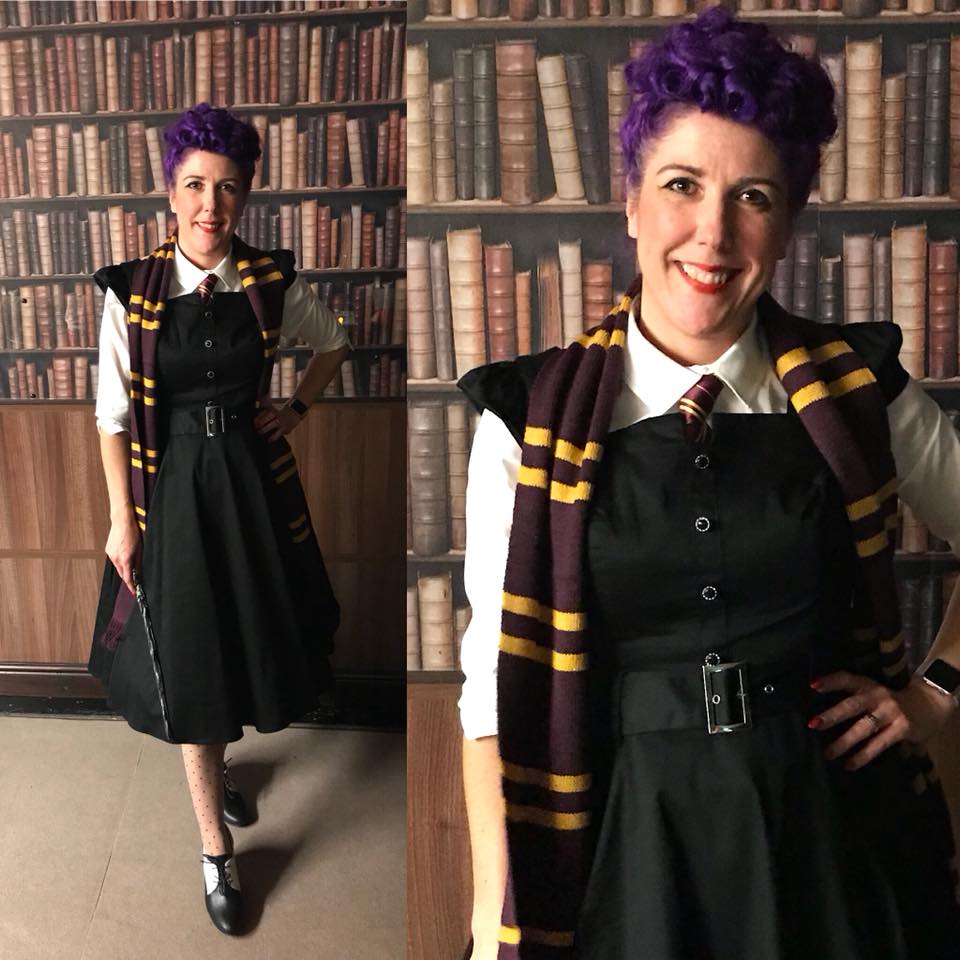 Hearts & Roses Black Swing Dress - Vendemia