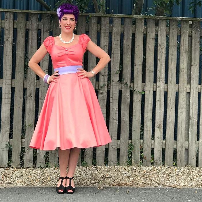 Collectif Mainline Dolores Doll Classic Cotton Dress-Vendemia