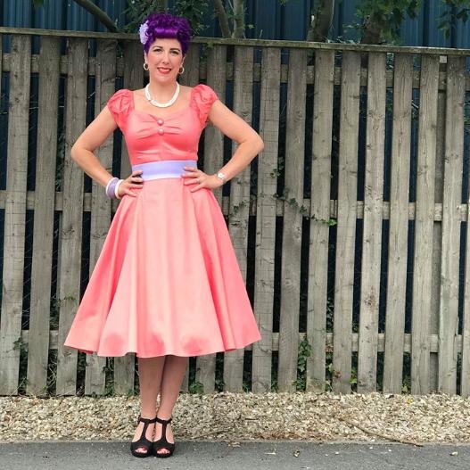 Collectif Mainline Dolores Doll Classic Cotton Dress-Vendemia