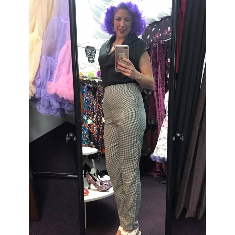 Dancing Days by Banned swept off her feet Slim Leg Trousers Dog Tooth-Vendemia