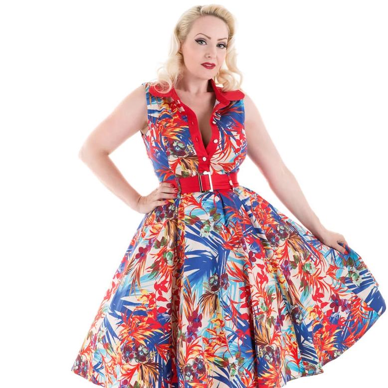 Hearts and Roses Amazon Floral Swing Dress-Vendemia