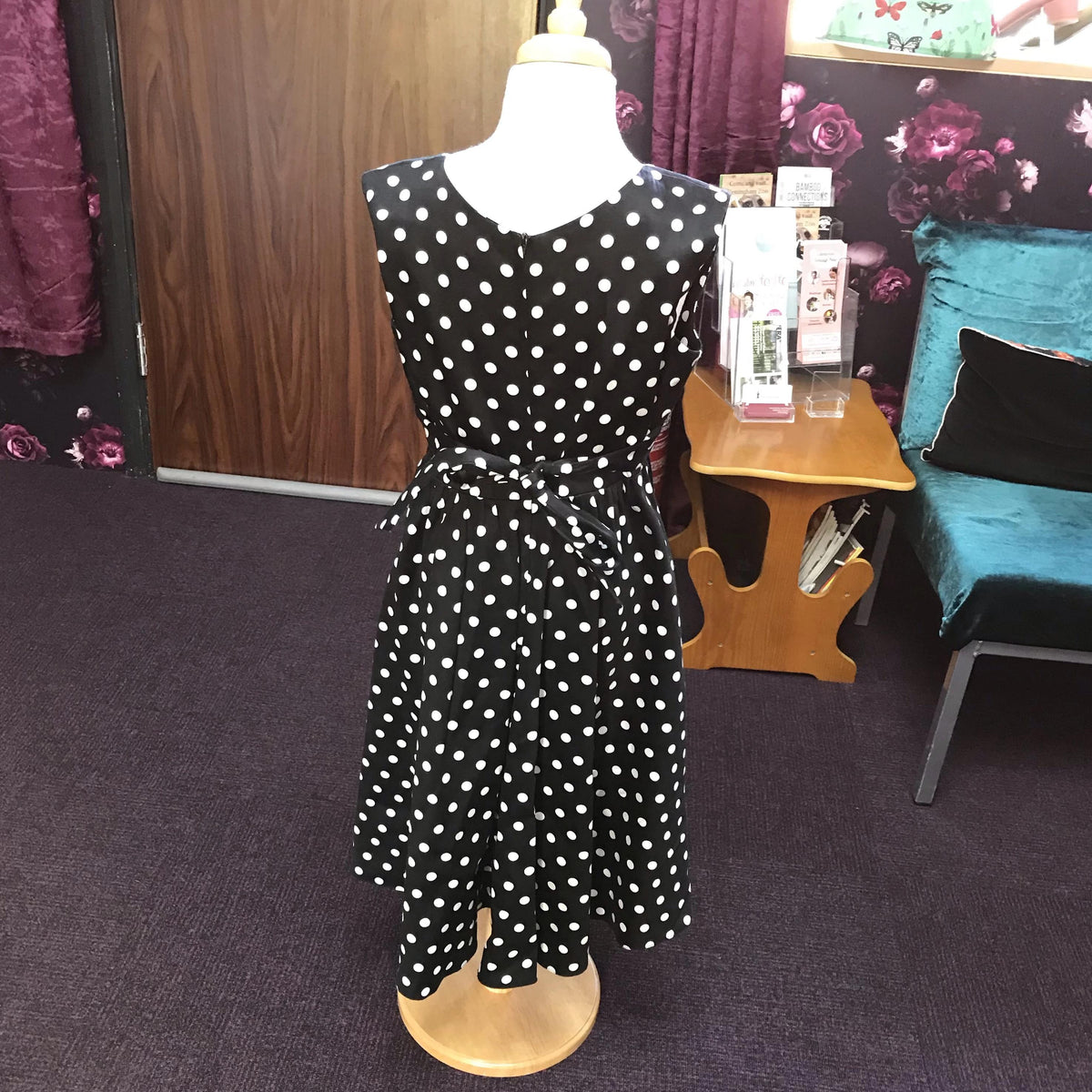 Lady Vintage &quot;Little Vintage&quot; Swing Dress Black and White Polka dot-Vendemia
