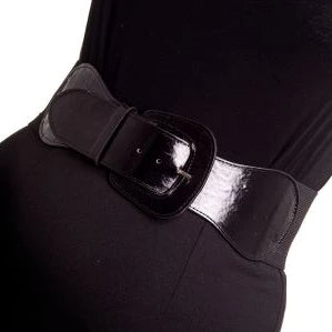 Hell Bunny cinch stretchy belt with a big buckle and thick waist band  colours are red, black, navy, giving a beautiful hour glass shape